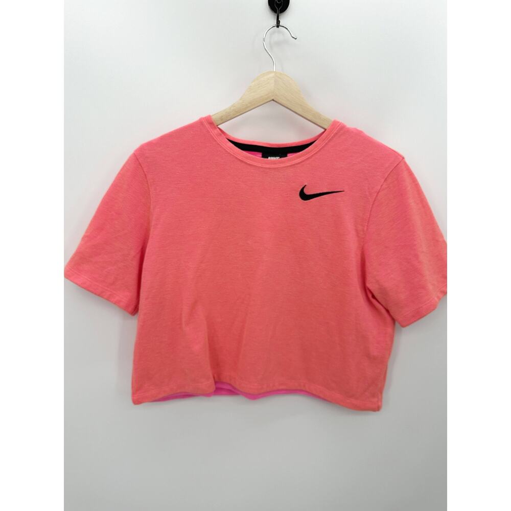 Nike Womens XS Neon Pink Short Sleeve Logo Cropped T-Shirt‎ Tee CR23